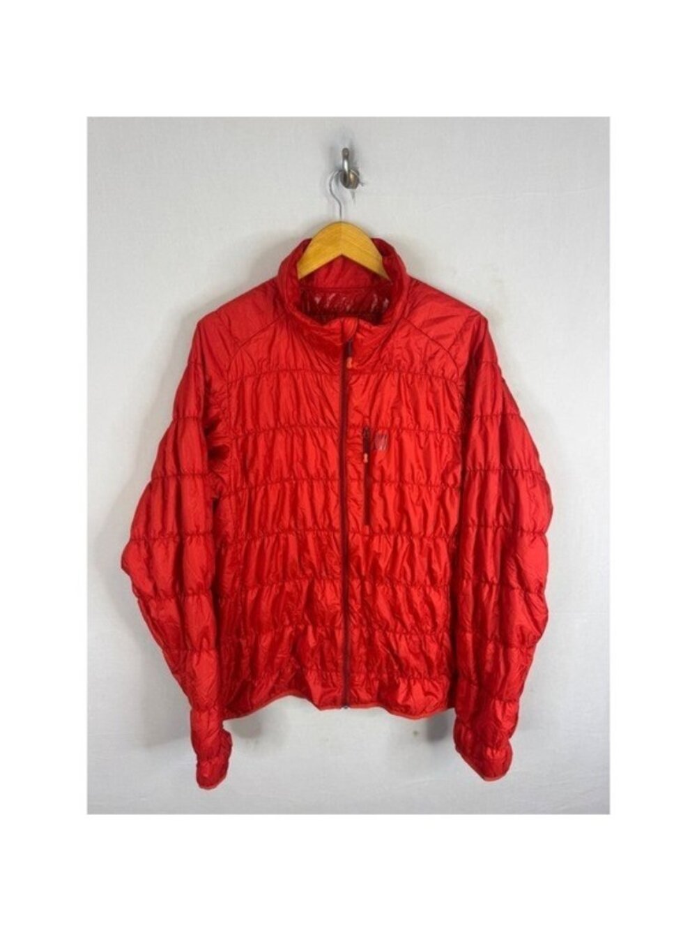 MEC Mens Red Primaloft Insulated Puffer Jacket Slim Fit Large CA04868